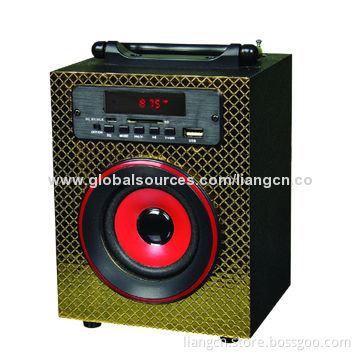 New design portable wooden Bluetooth FM radio speaker, playing USB drive/SD card